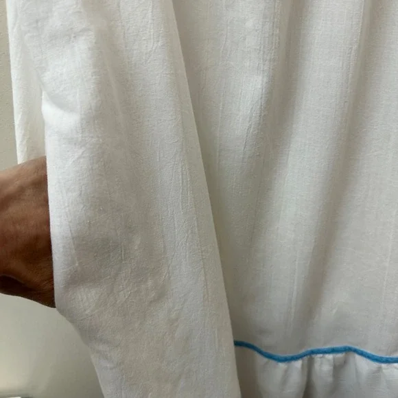 Vintage White Smocked House Dress Nightgown Pink Blue Trim Pockets USA Small - Picture 3 of 6